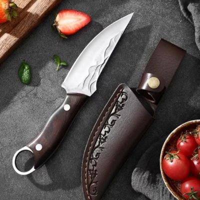 couteau-cuisine-modèle-avec-montagnes-étui-inclus