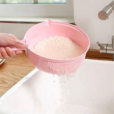 cuisine mandoline contenant équipé filtreur d'eau