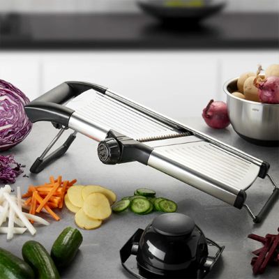 mandoline cuisine tranches uniformes de 0 à 9 mm
