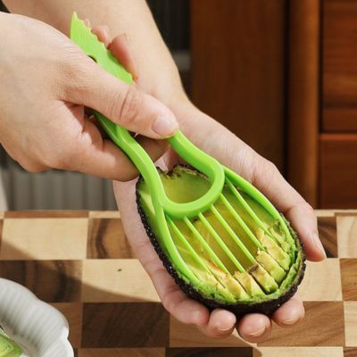 coupe legumes couteau avocat couper évider trancher en 1 seul geste