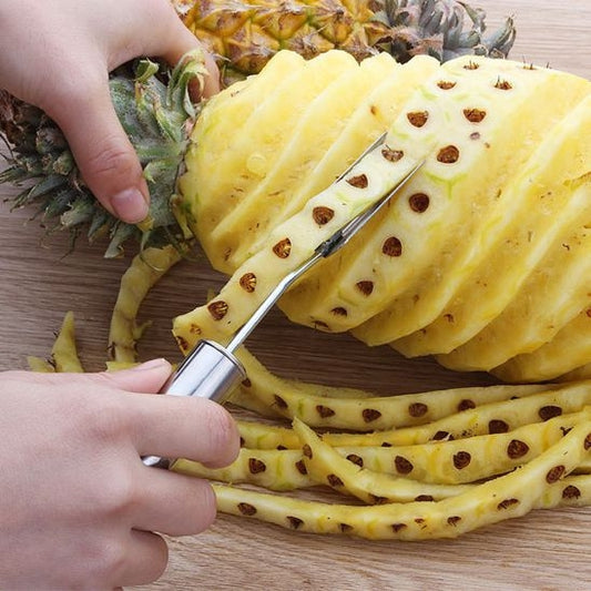 Decoupe ananas retire les yeux d'ananas avec une précision chirurgicale