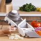 mandoline-cuisine-femme-change-lames-pour-découpe-différente