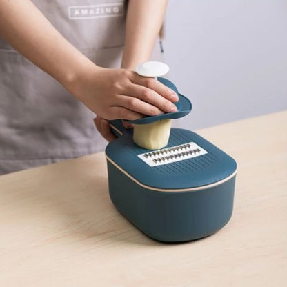 Mandoline découper en sécurité avec le bouton poussoir