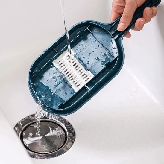 Mandoline un simple rinçage à l'eau suffit pour son nettoyage
